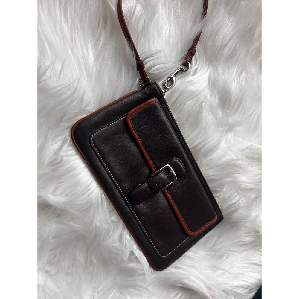 Coach vintage brown real leather clutch